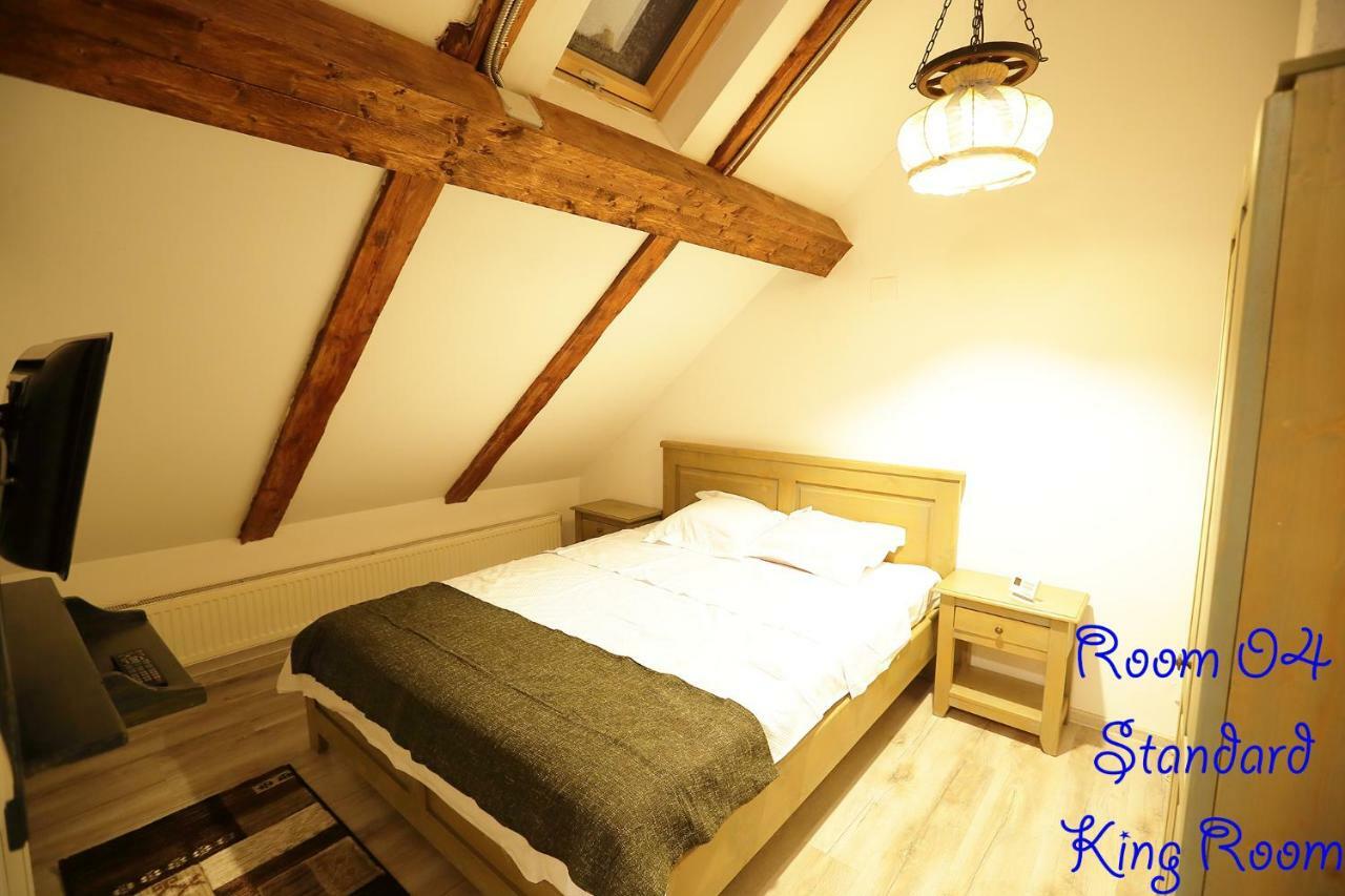 4 Rooms Piata Sfatului 브라쇼브 외부 사진